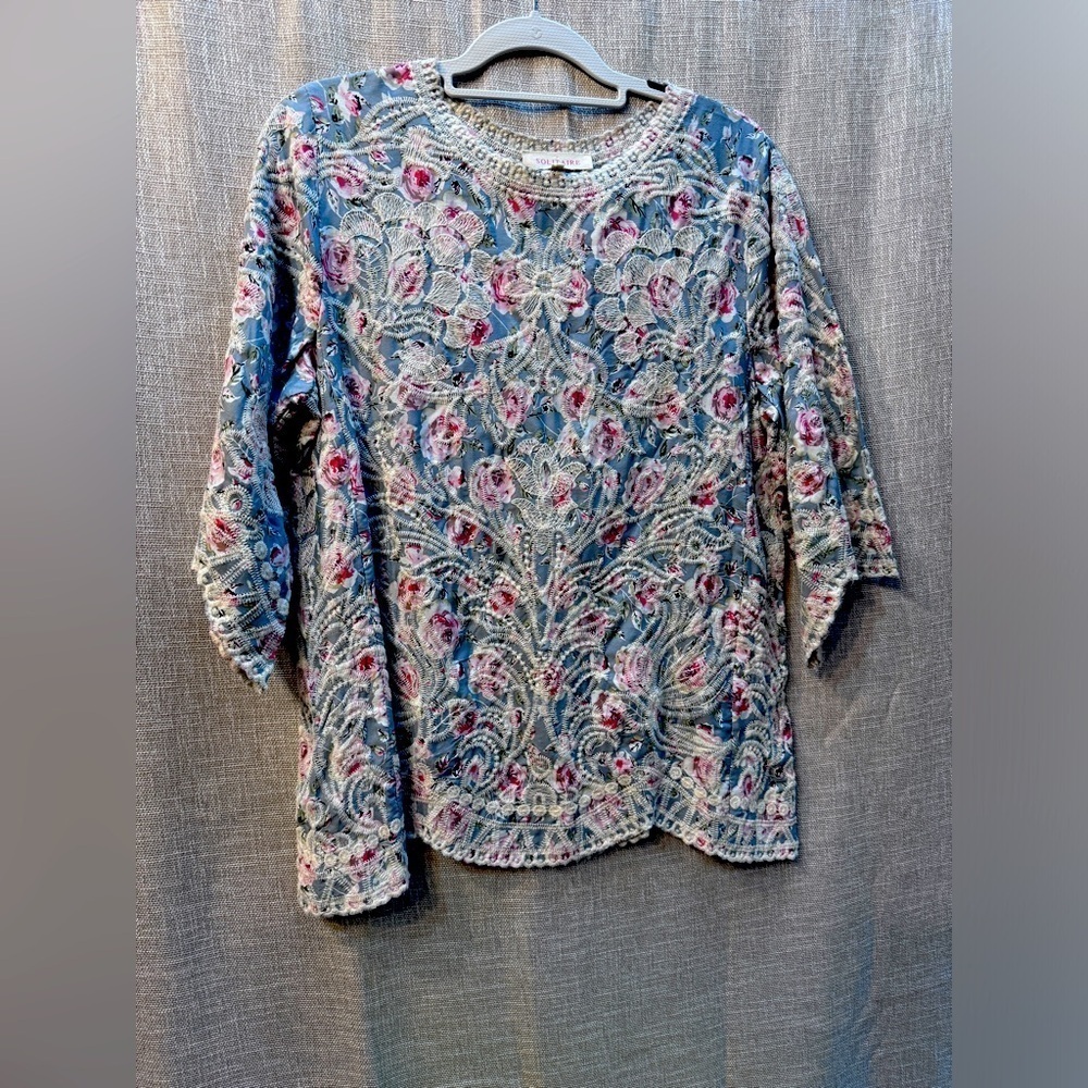 Anthropologie Scalloped Solitaire Embroidered Top Womens Small 3/4 Short Sleeve